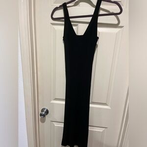 Mod ref black dress!